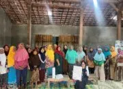 Inovatif! Mahasiswa KKN UNDIP Kenalkan Lilin Aromaterapi Anti-Nyamuk: Ramah Lingkungan dari Limbah Rumah Tangga