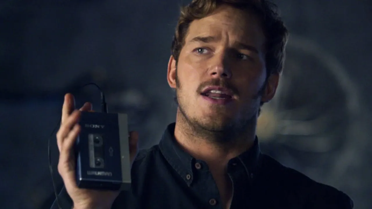 Guardians of the Galaxy Vol.2 - WalkMan - YouTube