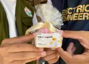 Susu Kambing Disulap jadi Sabun Inovatif, Mahasiswa KKN-T 28 Undip Hadirkan Ragam Terobosan Kreatif untuk Warga Karangsambung