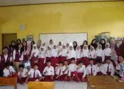 Tingkatkan Kesadaran Sejak Dini, Mahasiswa KKN-T Undip Tim 10 Gelar Sekolah Siaga Bencana di SD Negeri Telukawur