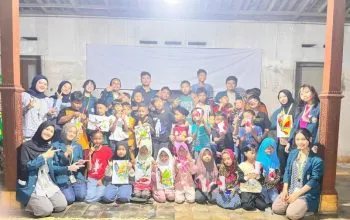 Mahasiswa KKN-T UNDIP Tim 25 Gelar Edukasi dan Praktik Pembuatan Kerajinan dari Sampah Plastik melalui Program KREASIK (Kreasi Plastik Asik) di Desa Tegalrejo
