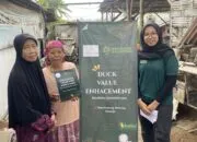 Mahasiswi Universitas Brawijaya Bersama Masyarakat Desa Prasung Ciptakan Telur Bebek Aneka Rasa sebagai Oleh-Oleh Khas Desa