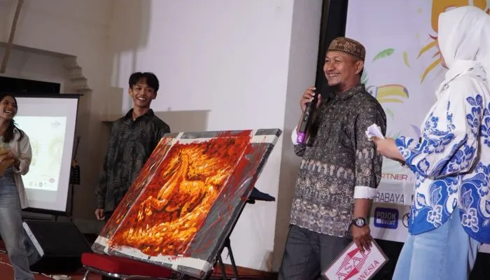 Sasar Pegiat Seni Surabaya, Mahasiswa Untag Gelar Pameran hingga Talkshow di Articomm Fest 2026
