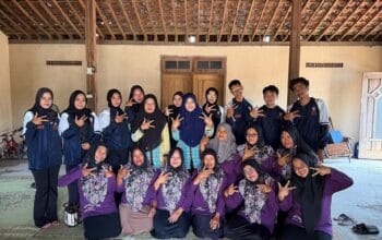 Dampingi Kegiatan Posyandu, Mahasiswa KKN Undip Bantu Deteksi Dini Stunting dan Penyakit Tidak Menular di Desa Karanganyar